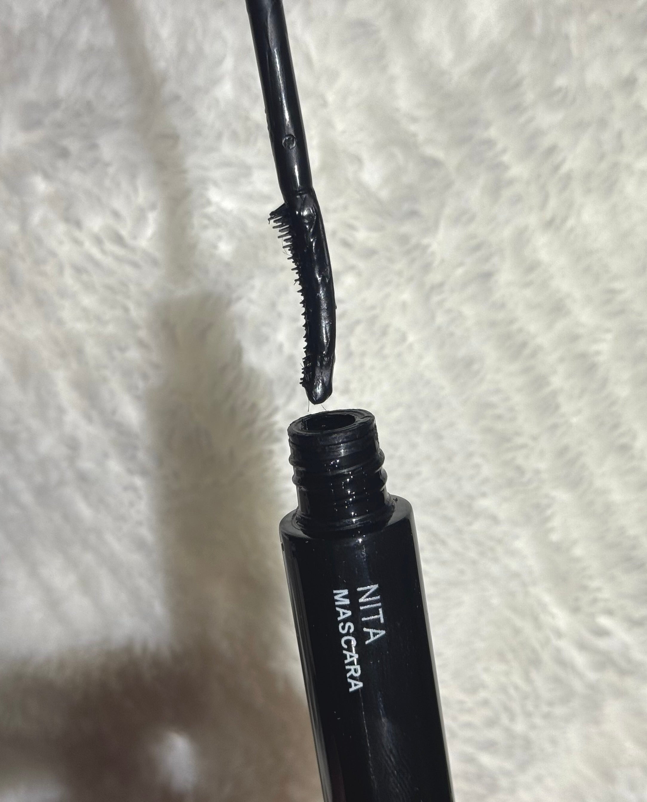 🖤 Mascara noir
